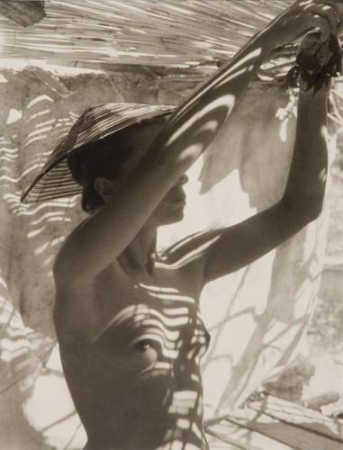 Untitled (nude with straw hat)