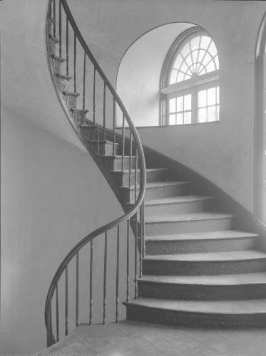 Perfect Staircase