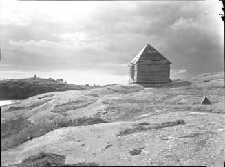 Untitled (dilapidated building)