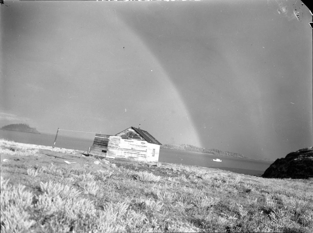 Untitled (slanted building)