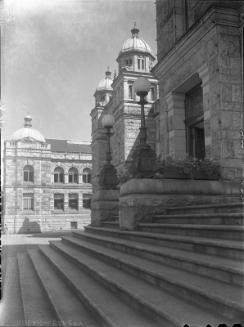 Untitled (facade of stone building)