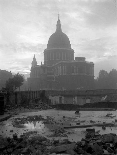 Untitled (imposing domed building)
