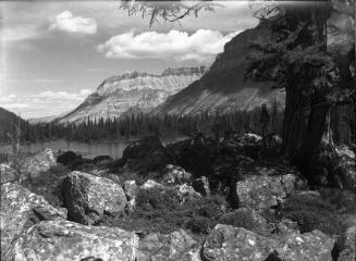 Untitled (lake shore and mountains)