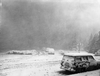 Untitled (city snowstorm)