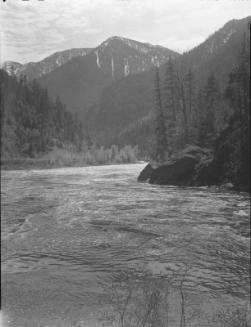 Untitled (lake through mountains)