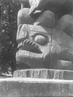 Untitled (totem pole)