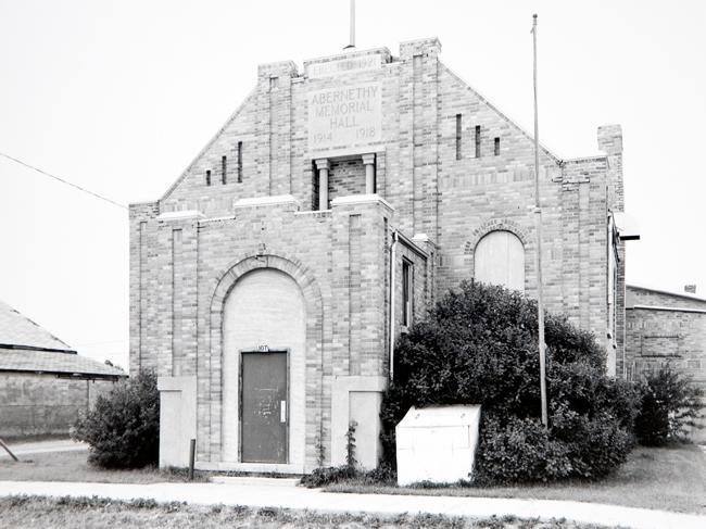 Memorial Hall, Abernethy, Saskatchewan, July 1994
