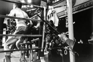 Boxing, blue Horizon, Philadephia #4-22