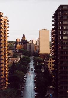 My World: 15th Floor, 430 5th Ave. N., (left) The Milroy (right), Carlton Towers, 5th Ave. N.,  Bessborough Hotel, Spadina Cres. E,  June 2005