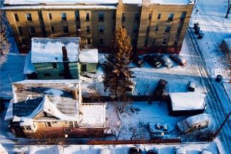 My World: 14th Floor, 430 5th Ave. N., Dwelling Nr. 438-442-444, March 2003