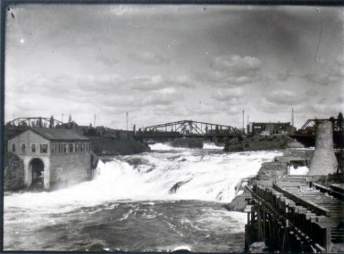 Spokane Falls
