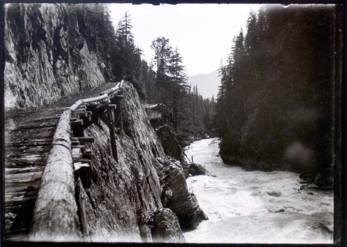 New Wagon Road from Thomson's Landing to Camborne (1901)