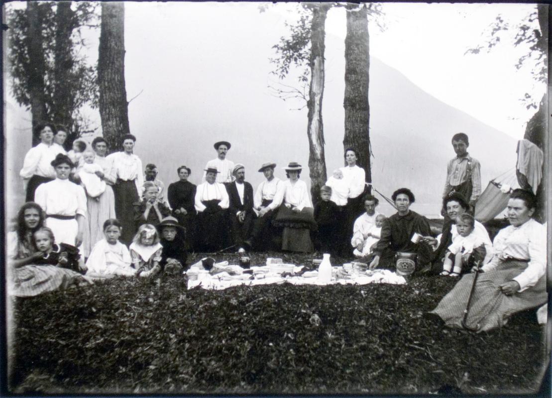 Picnic at Lux's Ranch, Arrow Lake (c.1905)