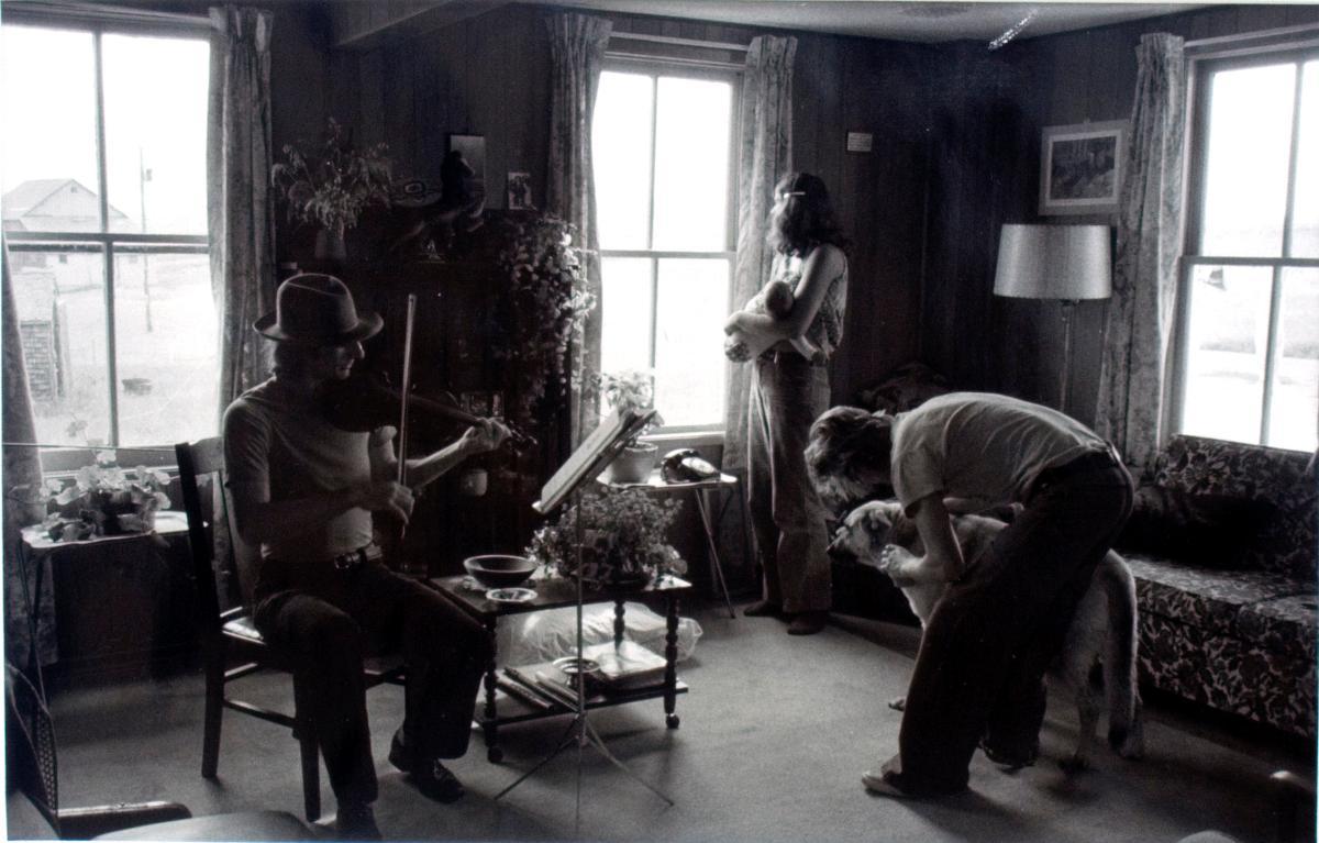 untitled (interior with violin player)