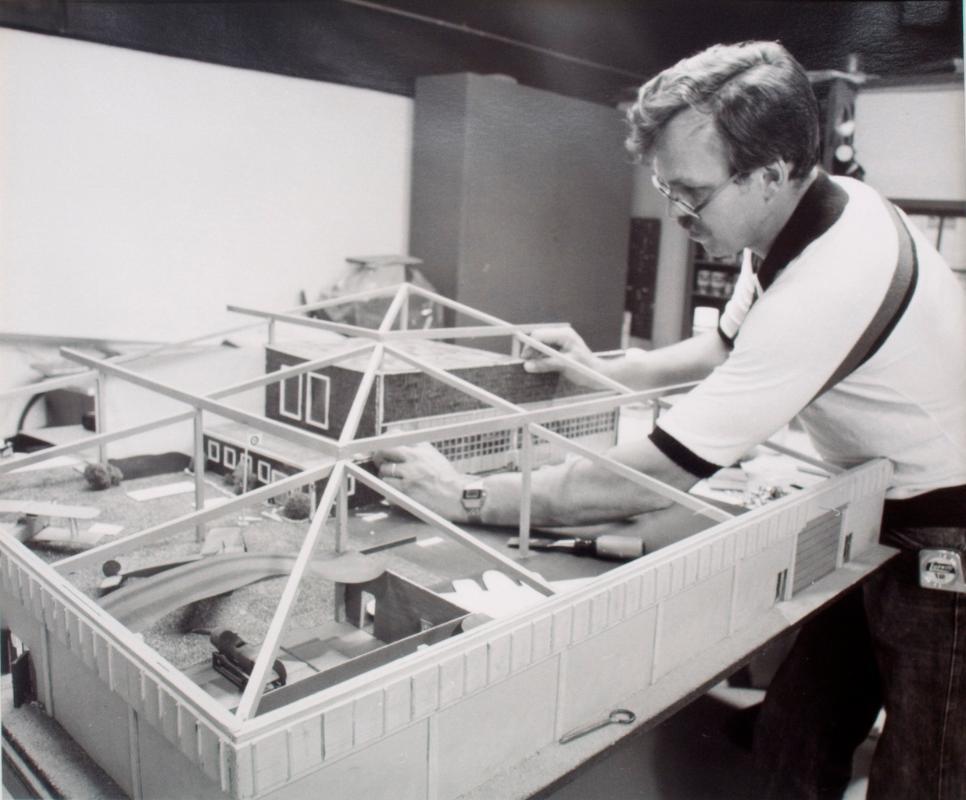 Saskatoon WDM, Rick Dixon repairs models of the Moose Jaw WDM, 1981