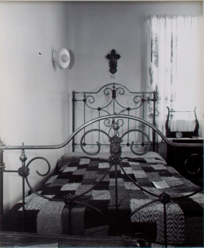 Willow Bunch Museum Society, Edward's Bed, 1981