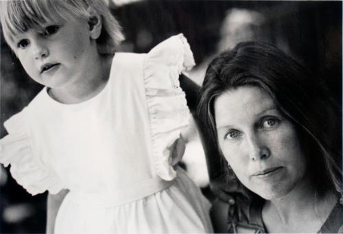 untitled (Alexa Hainsworth and her mother)