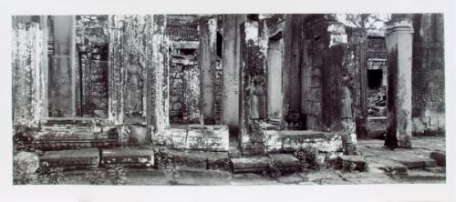 Angkor Wat Bayon, (interior gallery facing north)
