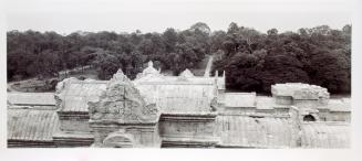 Angkor Wat (view of path from above the ruins)